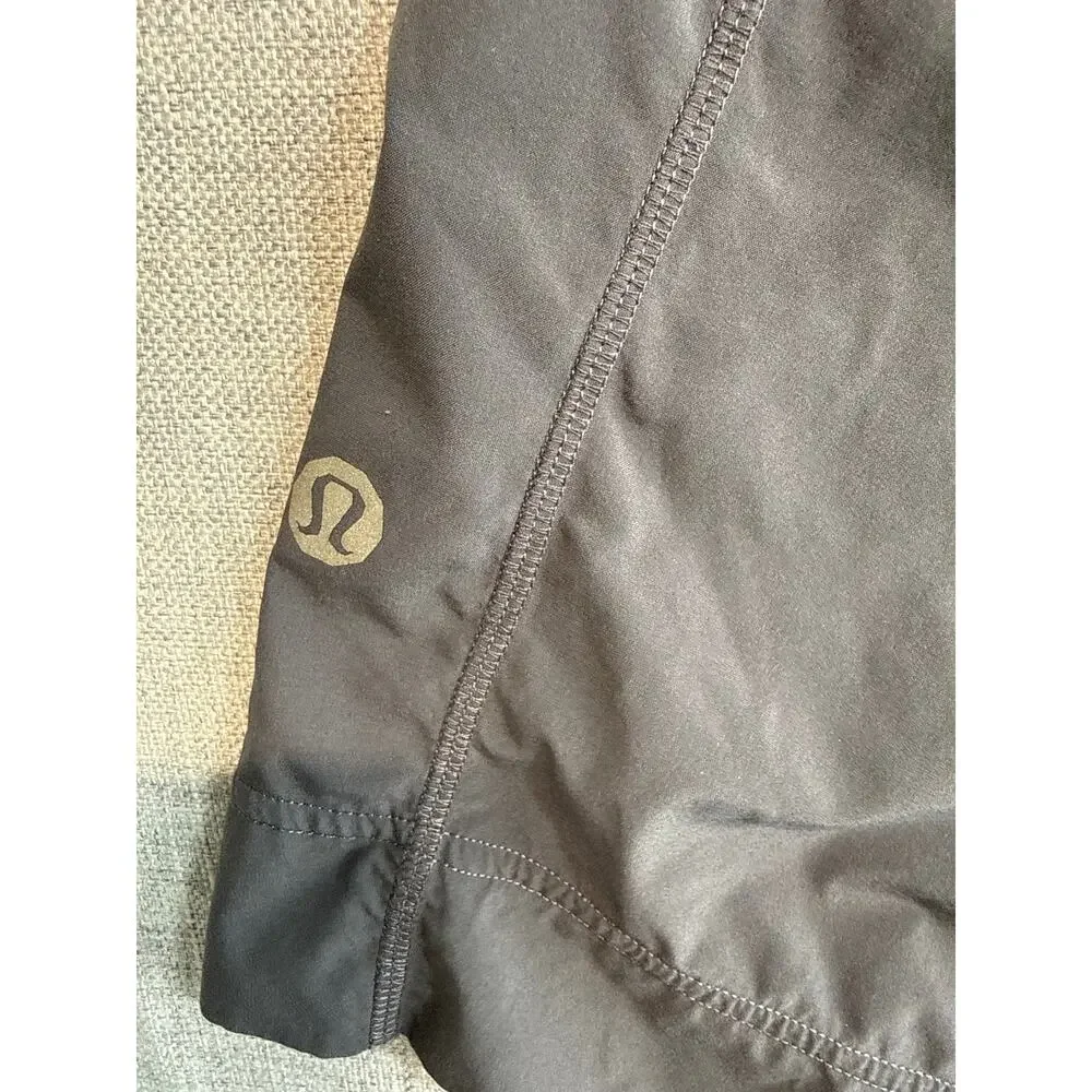 Lululemon Men’s Gray Lined Athletic Shorts Size 8 9” Inseam Zip Pocket